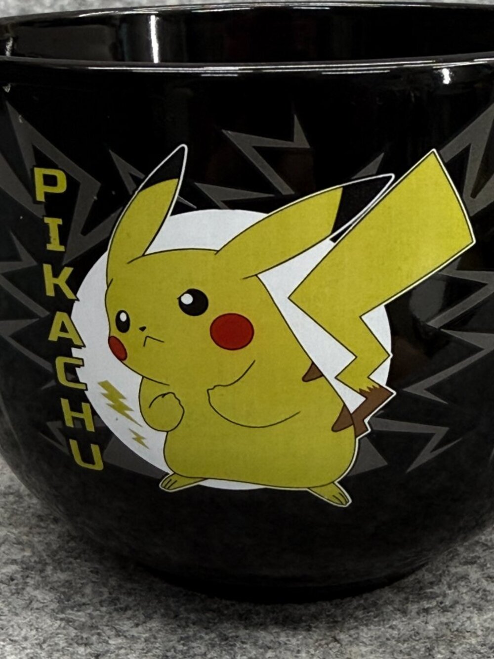 Pokemon Pikachu Black Ceramic Ramen Noodle Bowl 20 oz Silver Buffalo - Picture 8 of 9